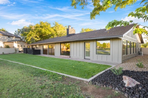 Tiny photo for 1144 W Bloomington DR S, Saint George, UT 84790 (MLS # 26-277030)
