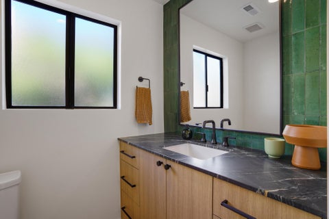 Tiny photo for 1144 W Bloomington DR S, Saint George, UT 84790 (MLS # 26-277030)