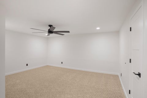 Tiny photo for 1144 W Bloomington DR S, Saint George, UT 84790 (MLS # 26-277030)