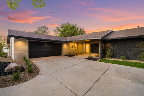 Tiny photo for 1144 W Bloomington DR S, Saint George, UT 84790 (MLS # 26-277030)