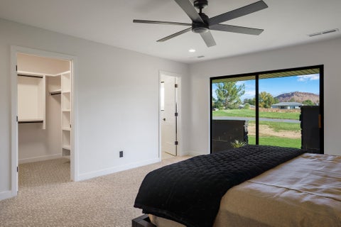 Tiny photo for 1144 W Bloomington DR S, Saint George, UT 84790 (MLS # 26-277030)