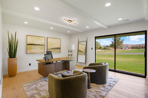 Tiny photo for 1144 W Bloomington DR S, Saint George, UT 84790 (MLS # 26-277030)