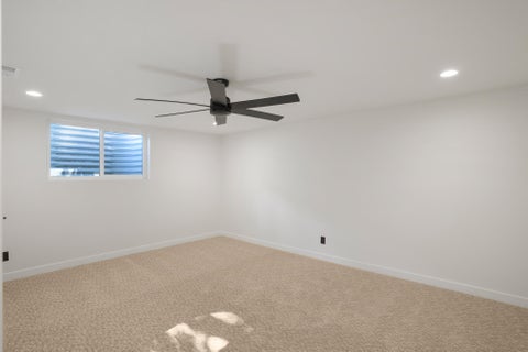 Tiny photo for 1144 W Bloomington DR S, Saint George, UT 84790 (MLS # 26-277030)