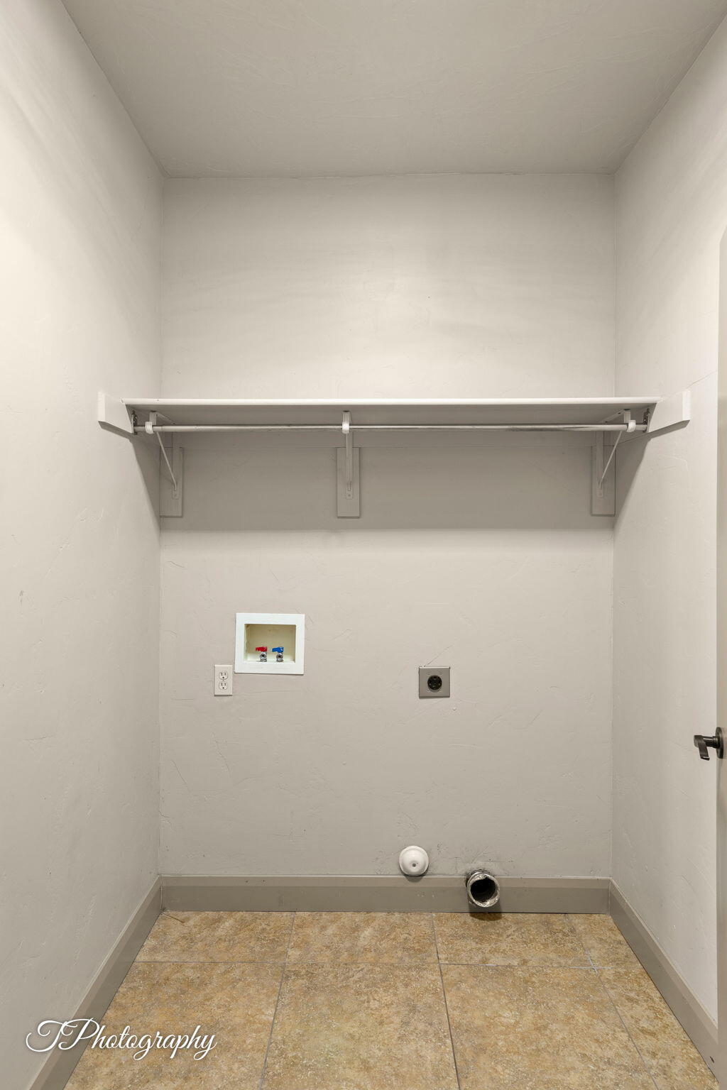 MIRAGE ESTATES - Residential