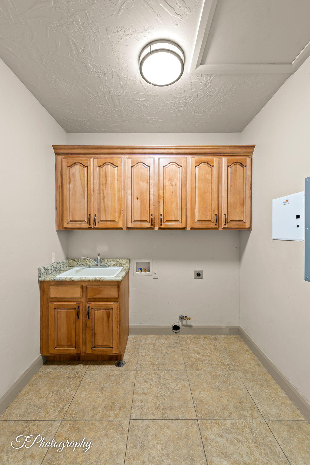 MIRAGE ESTATES - Residential