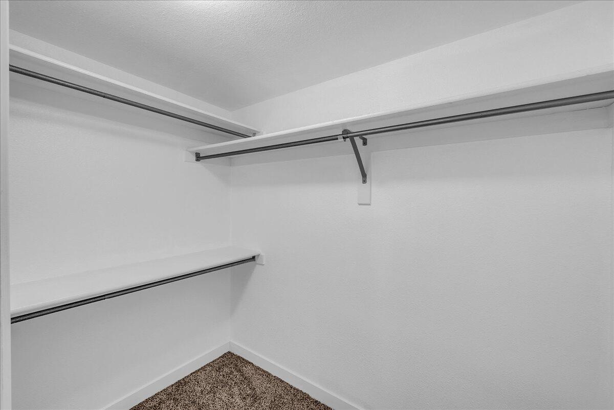 LA PALOMA CONDOS - Residential