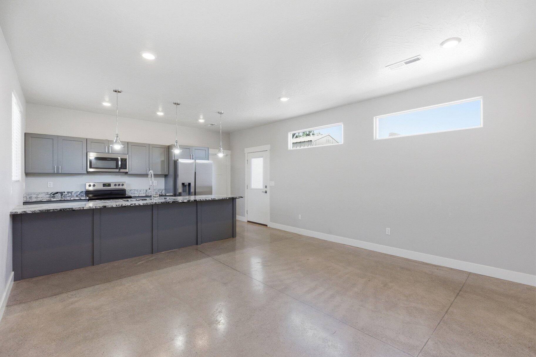 CANYONS RV RESORT - Residential