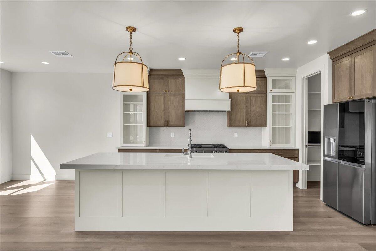 HERITAGE PLACE - Residential