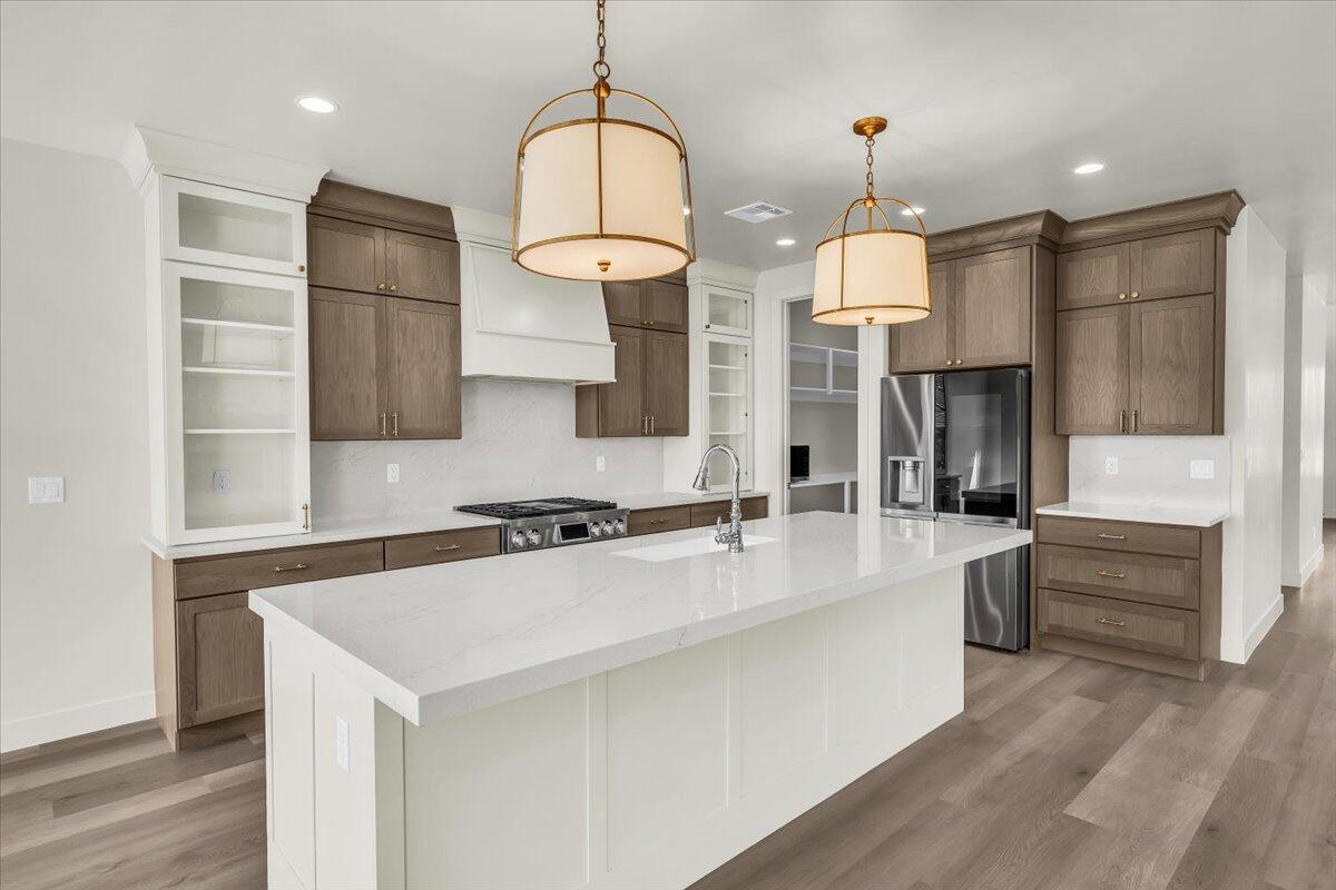 HERITAGE PLACE - Residential