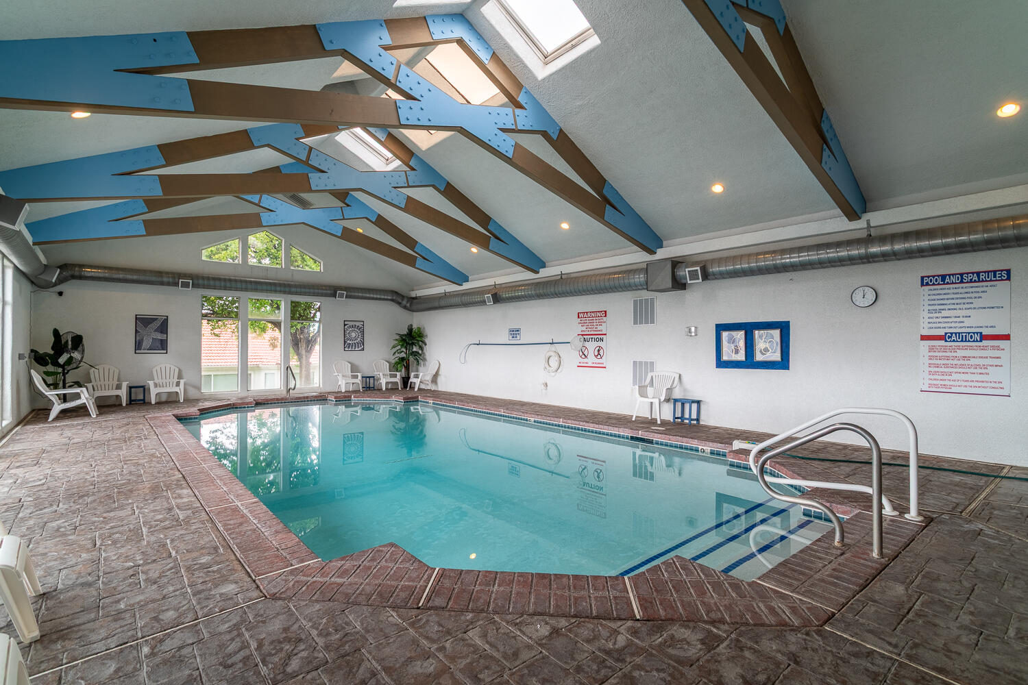 VISTA DEL SOL TOWNHOMES - Residential