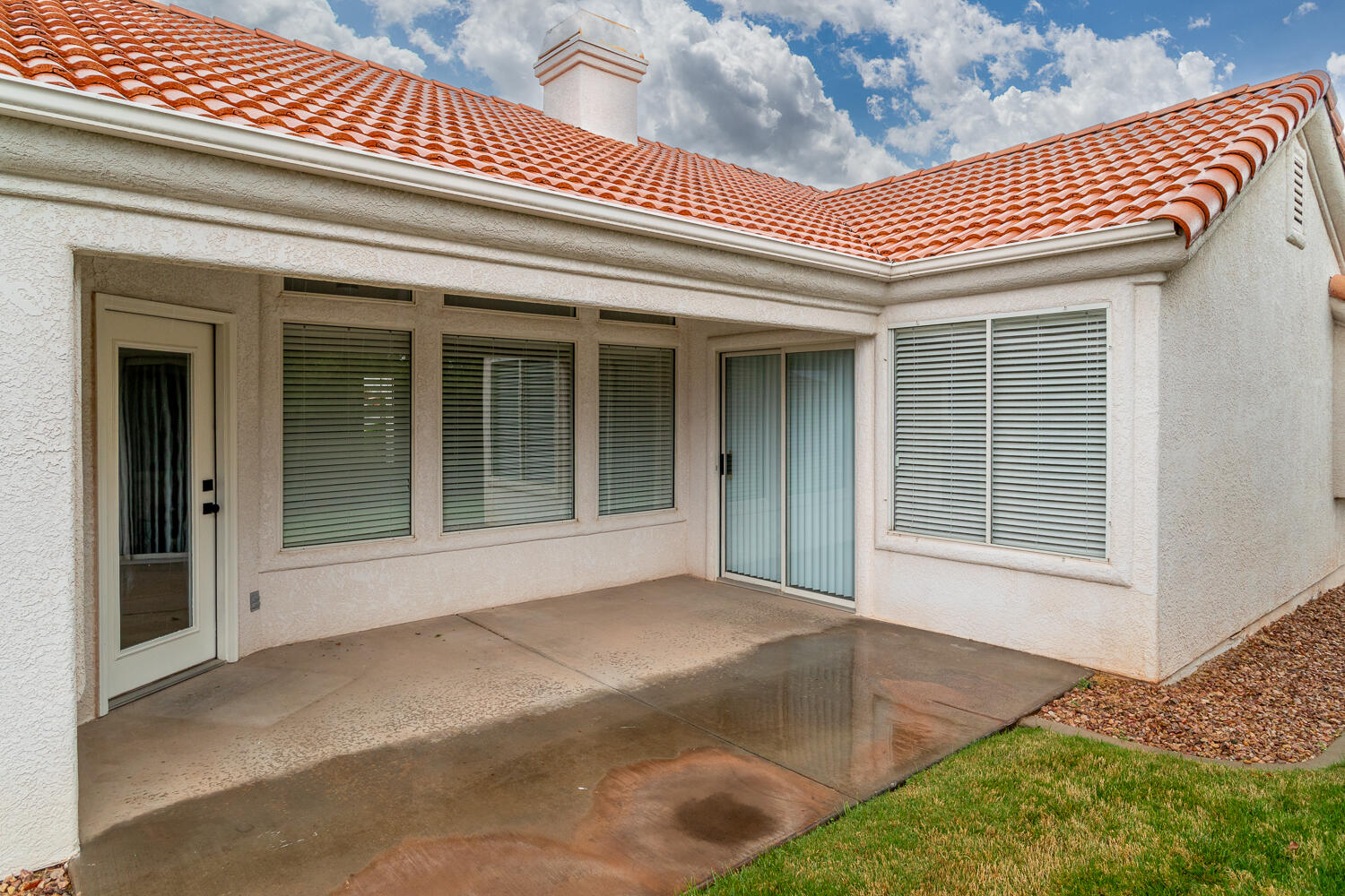 VISTA DEL SOL TOWNHOMES - Residential