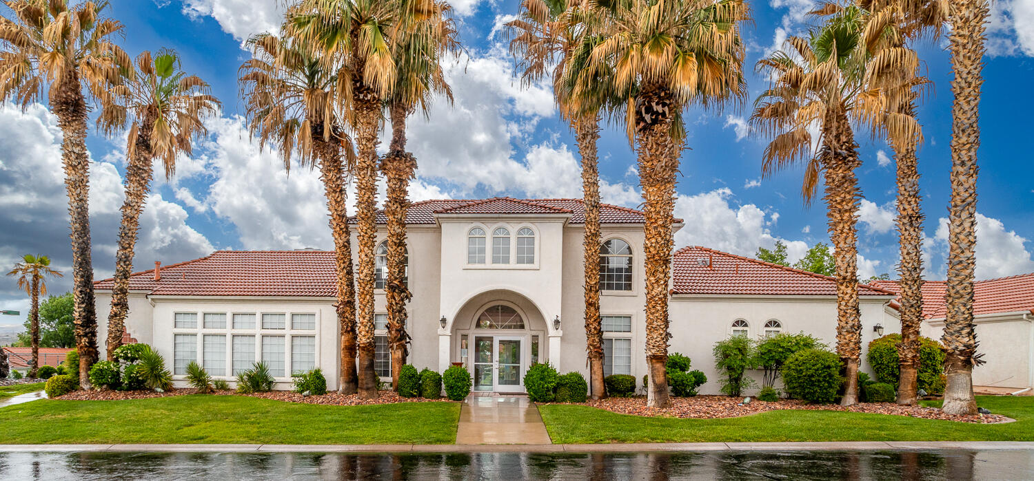 VISTA DEL SOL TOWNHOMES - Residential