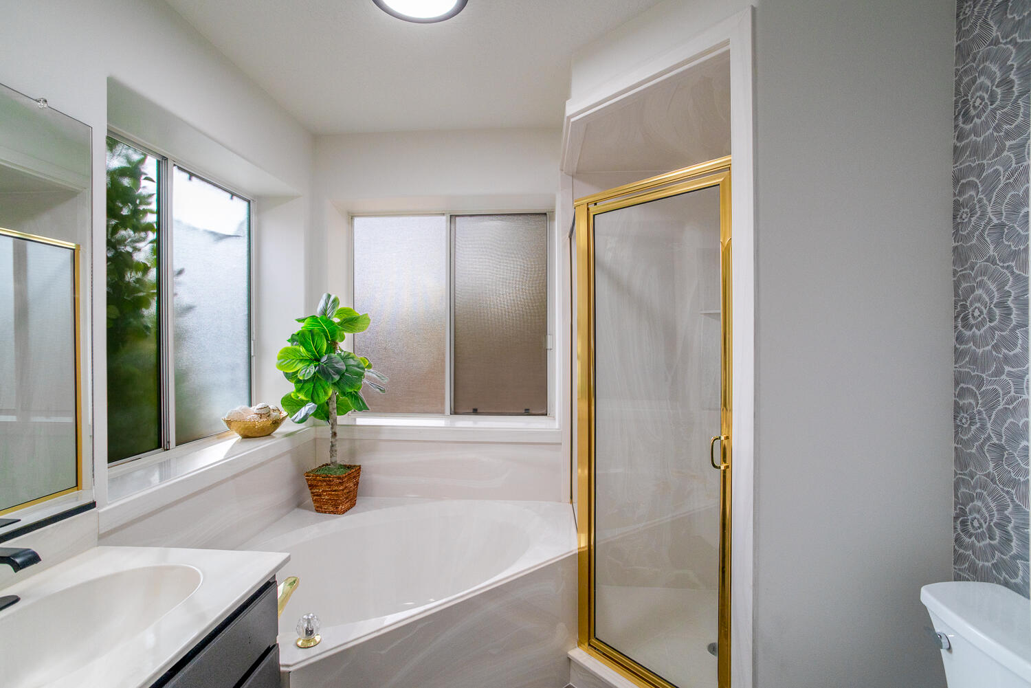 VISTA DEL SOL TOWNHOMES - Residential