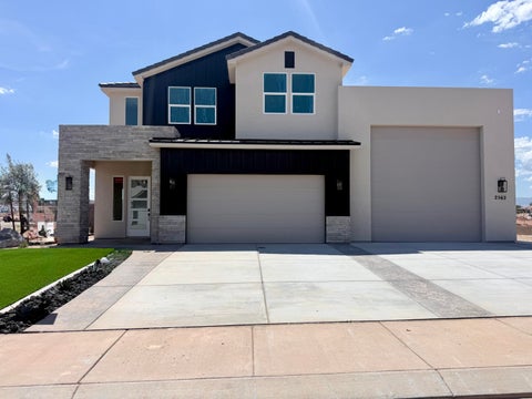 Photo of 2562 E Suniva Way, Saint George, UT 84790 (MLS # 26-276029)