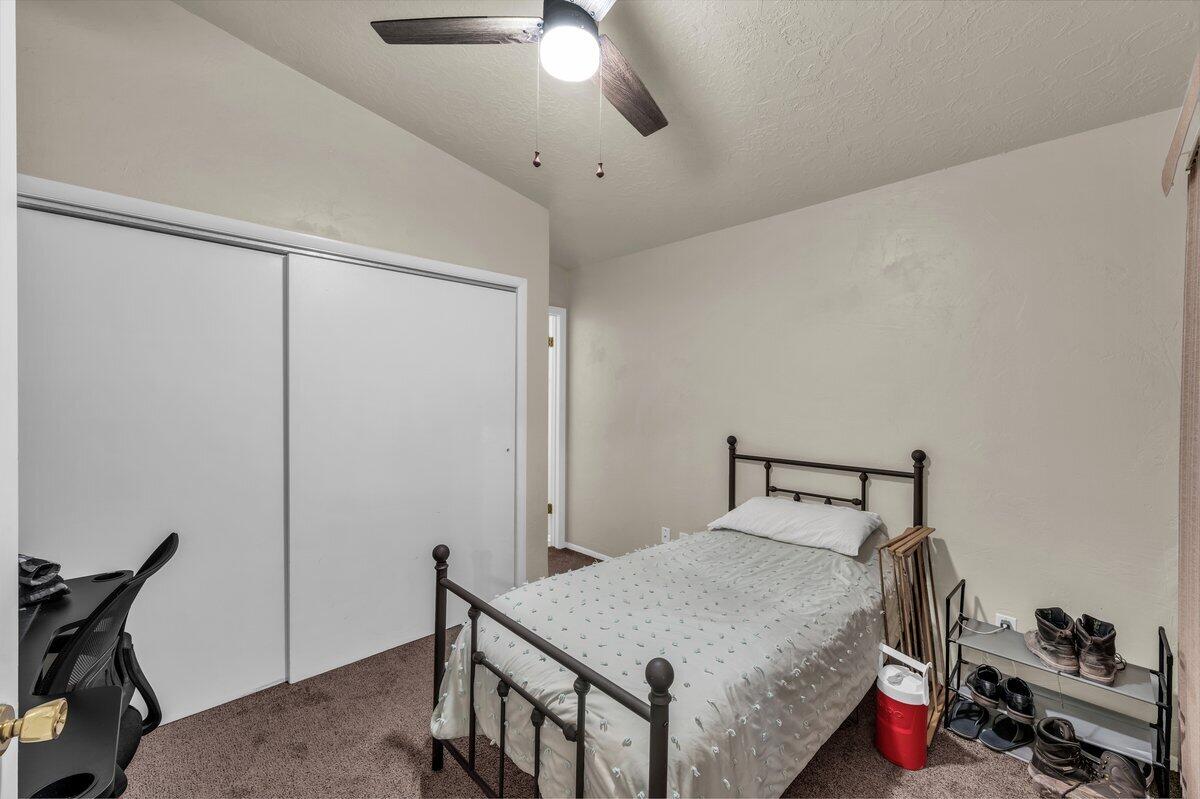 WARM SPRINGS TOWNHOMES - Residential