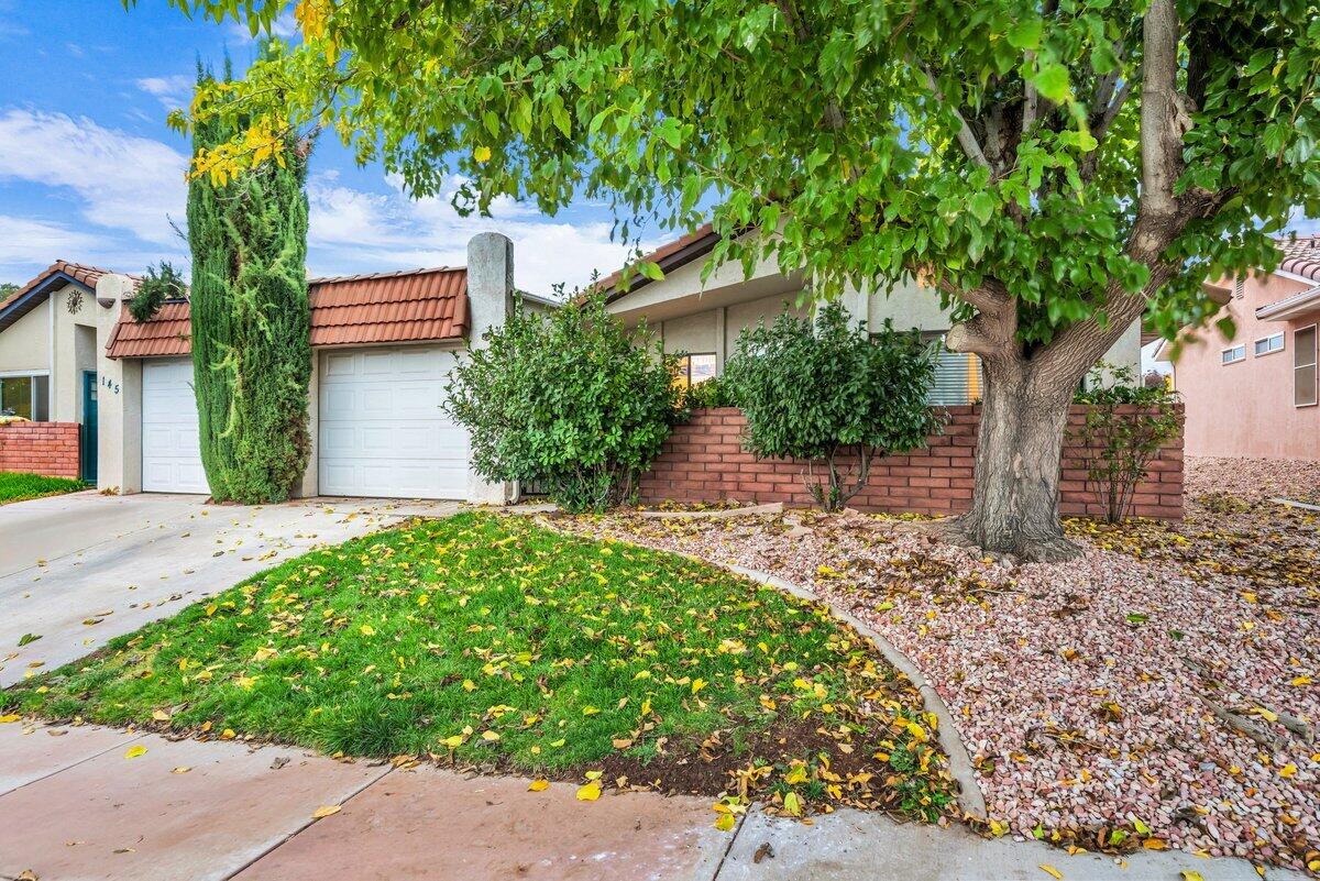 WARM SPRINGS TOWNHOMES - Residential