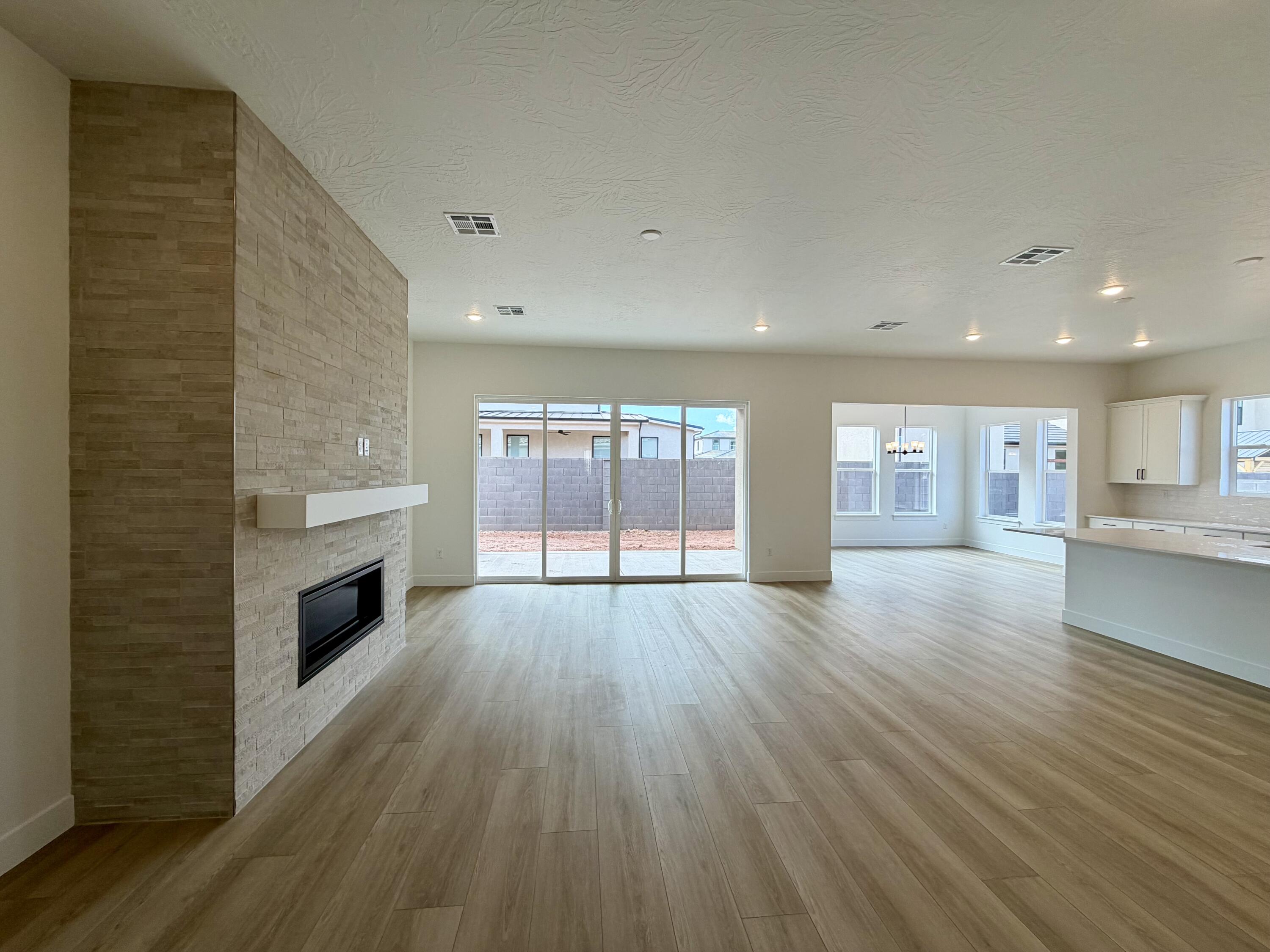 FINLEY FARMS - Residential