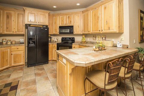 Tiny photo for 1845 W Canyon View DR 1906 #1906, Saint George, UT 84770 (MLS # 26-273362)