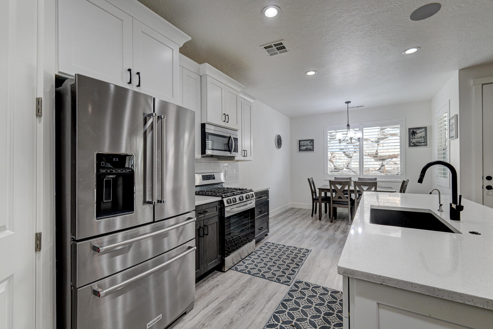 FIREROCK - Residential