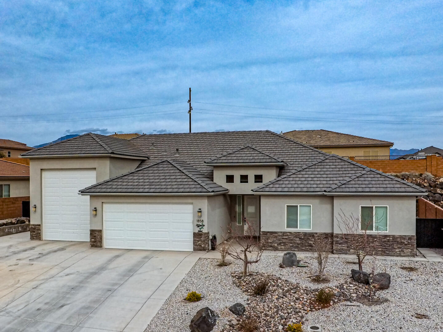 FIREROCK - Residential