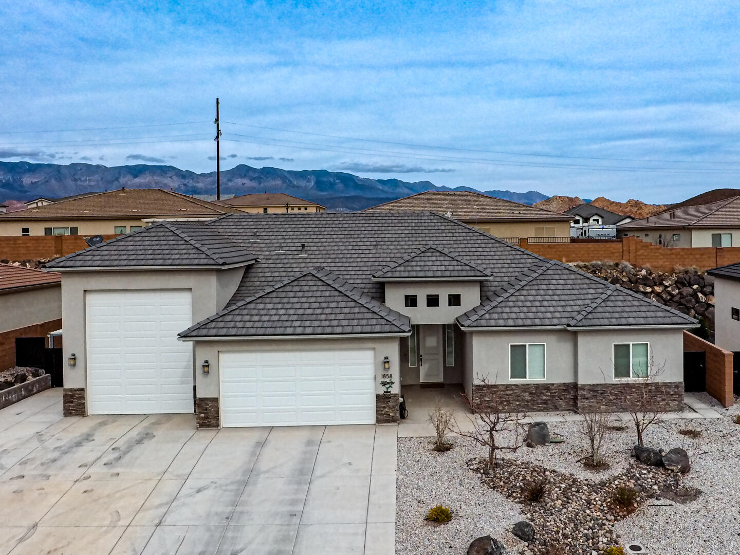 FIREROCK - Residential