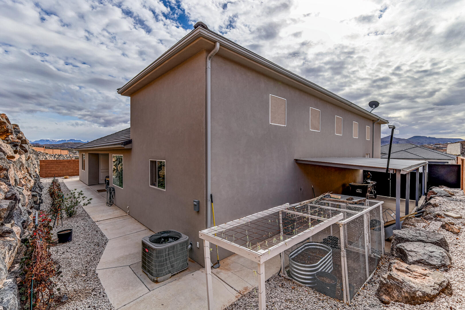 FIREROCK - Residential