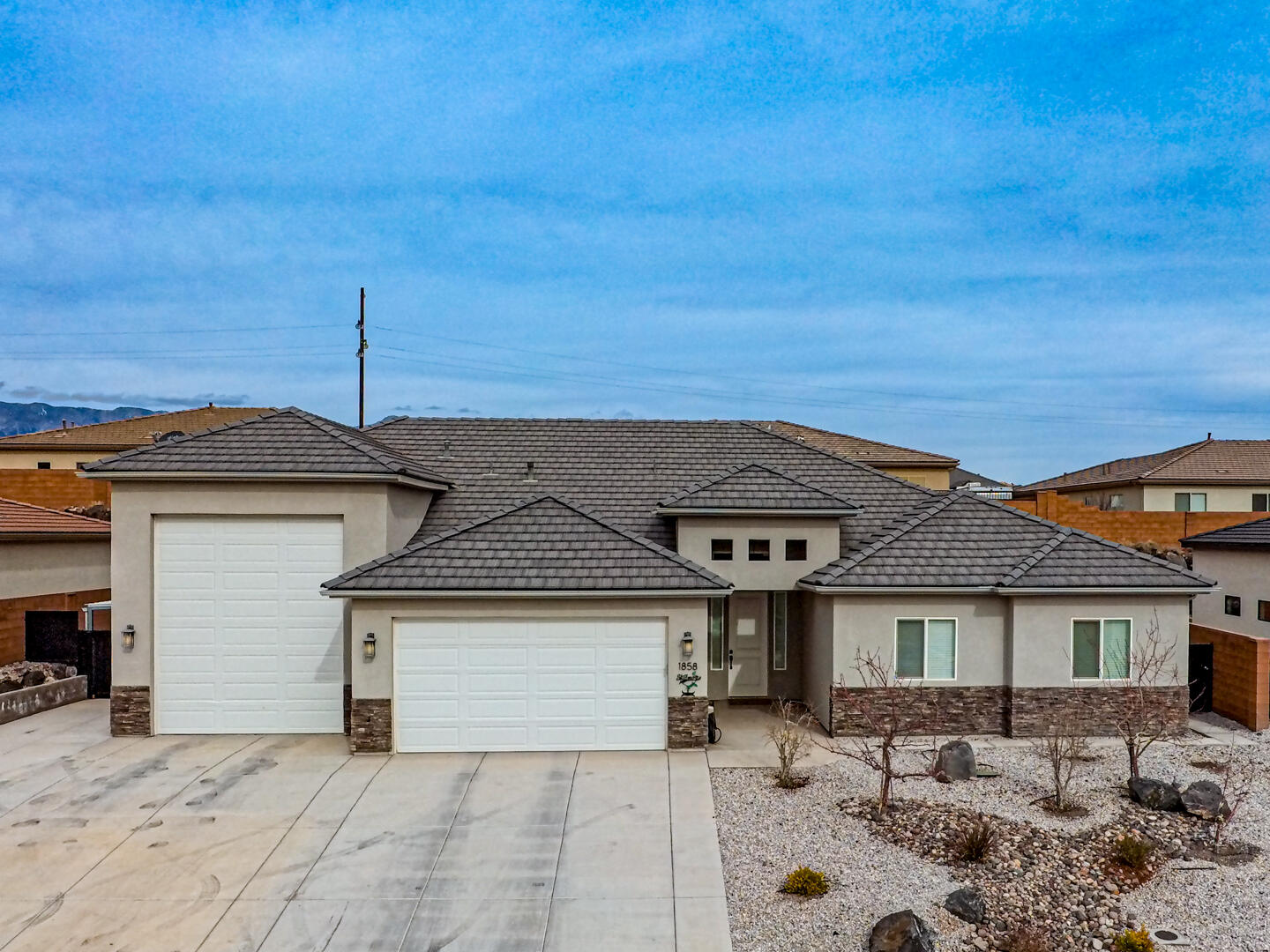 FIREROCK - Residential