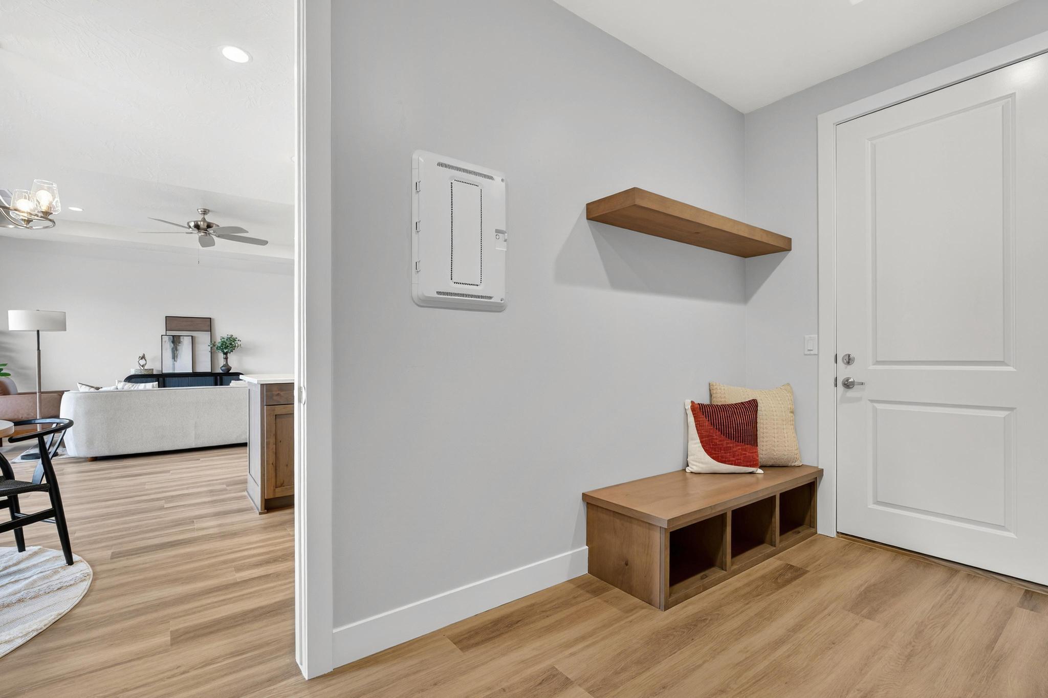 SCENIC POINTE - Residential