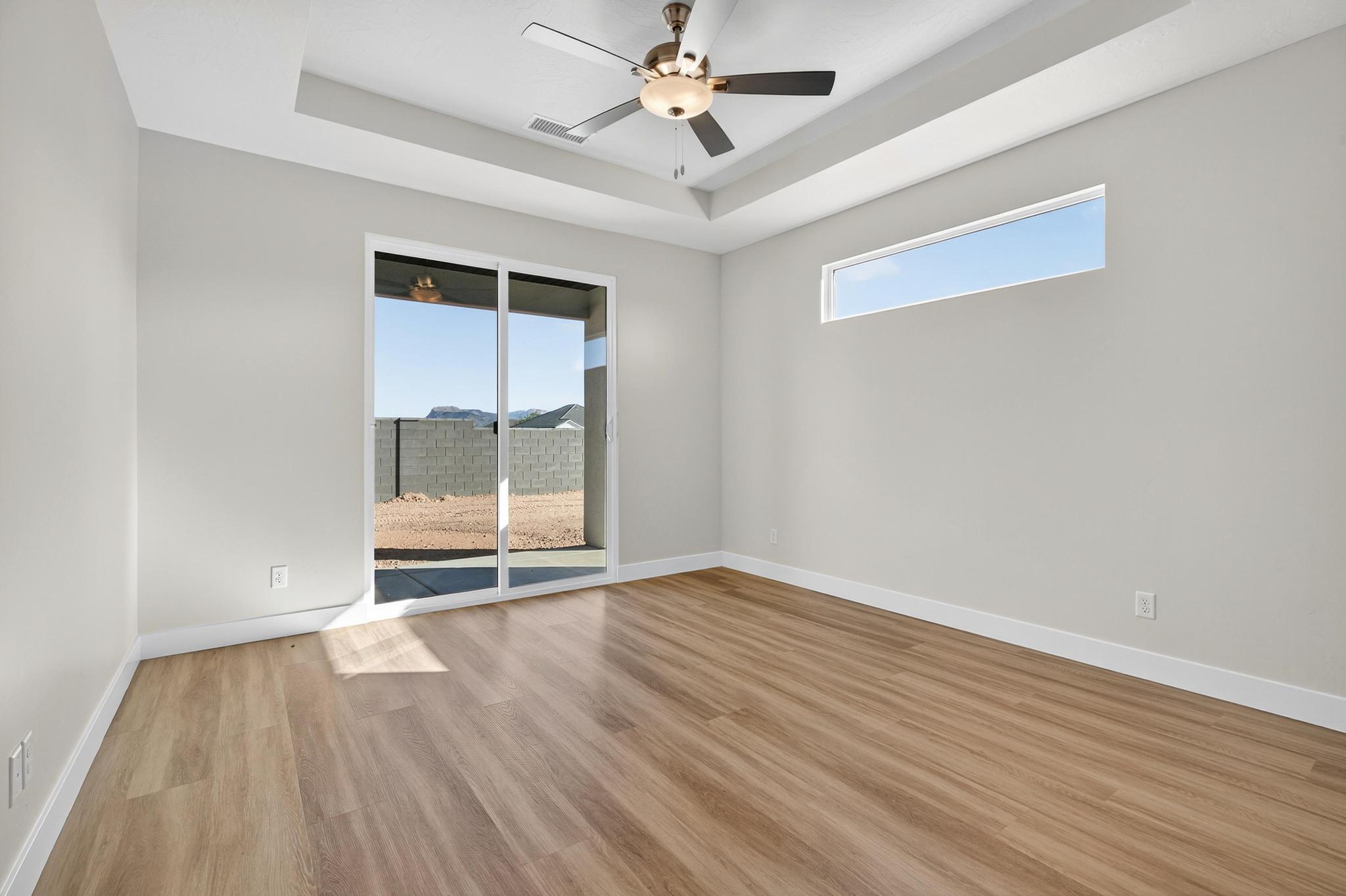 SCENIC POINTE - Residential