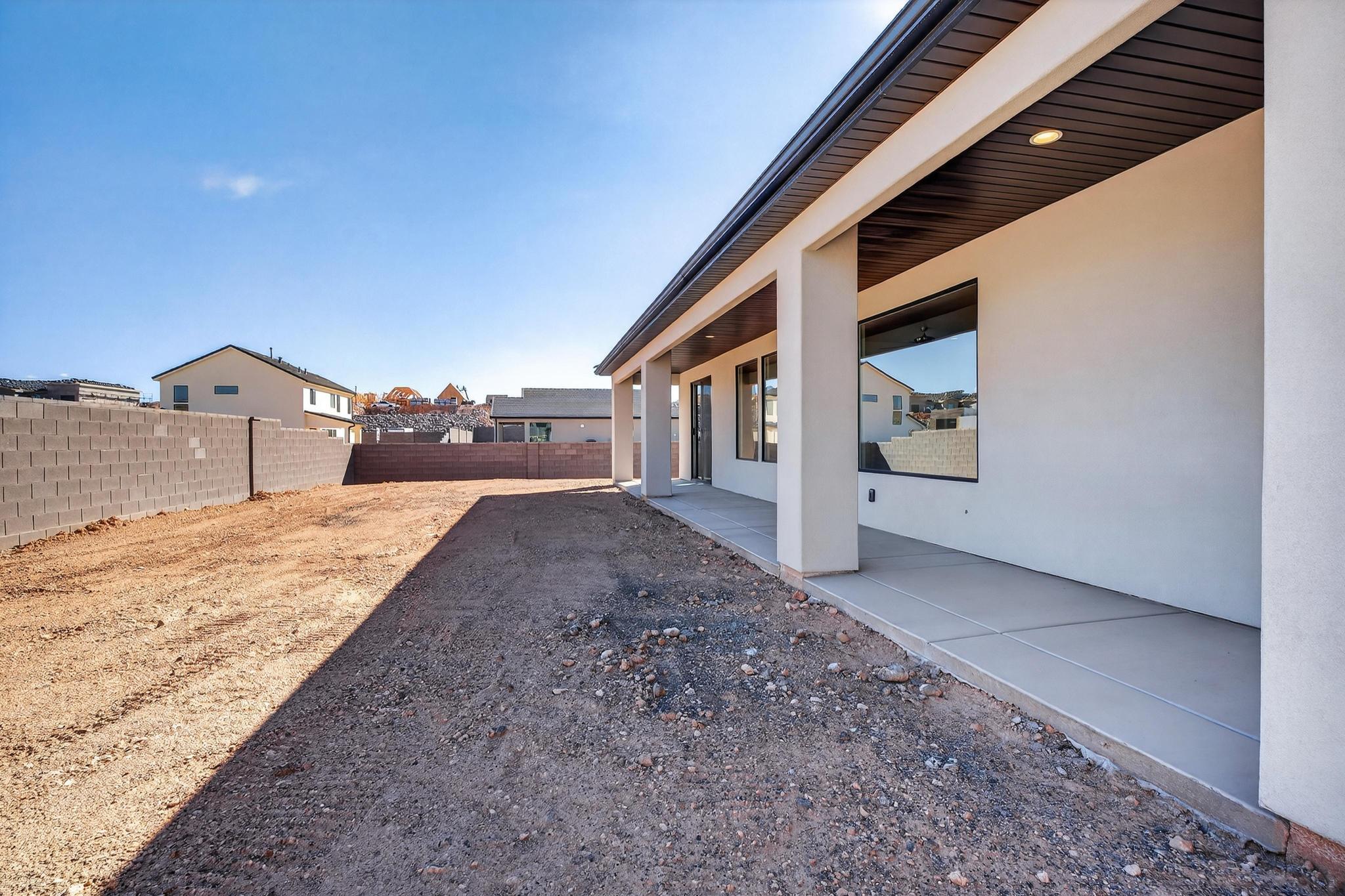 SCENIC POINTE - Residential