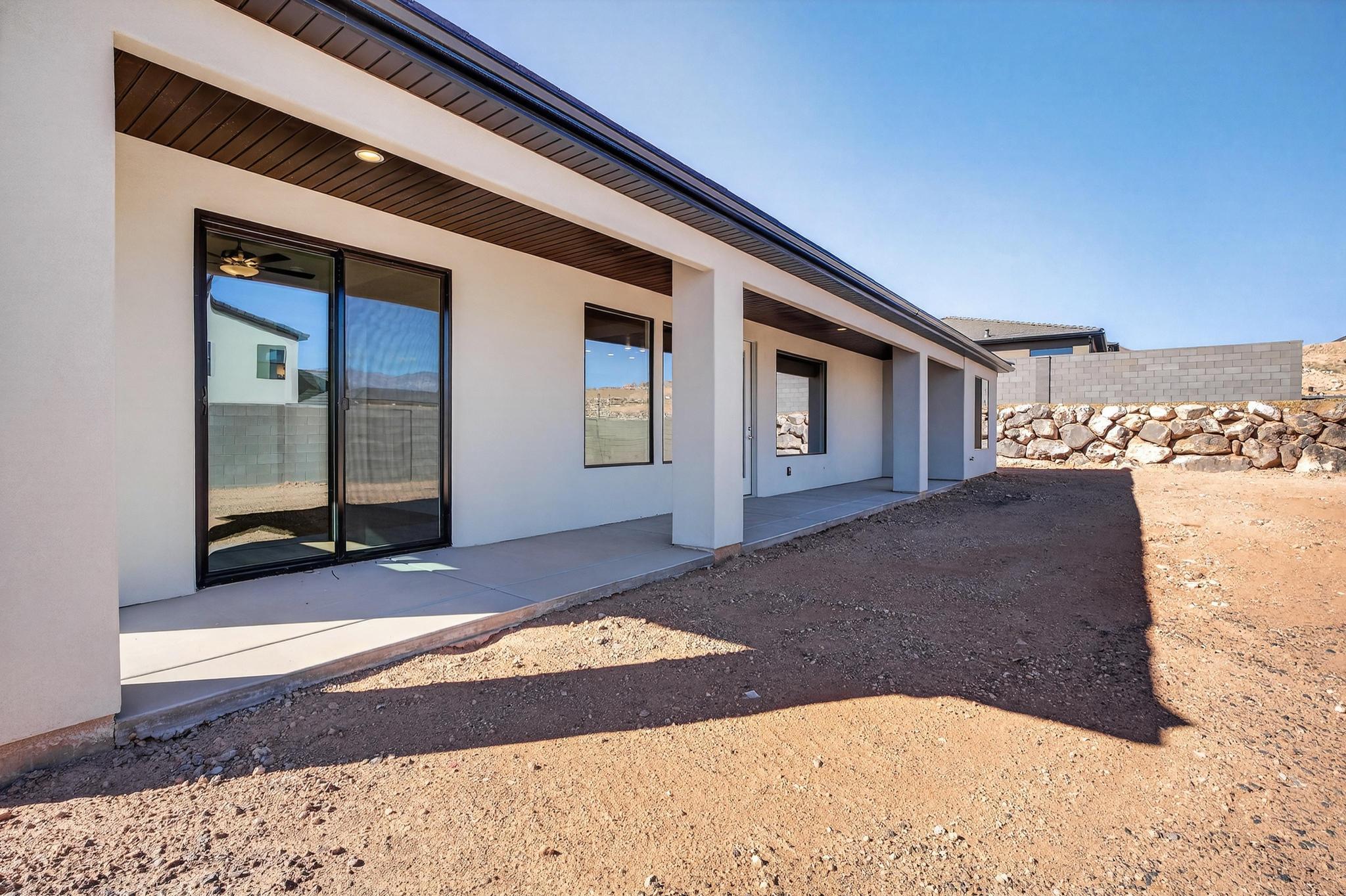 SCENIC POINTE - Residential