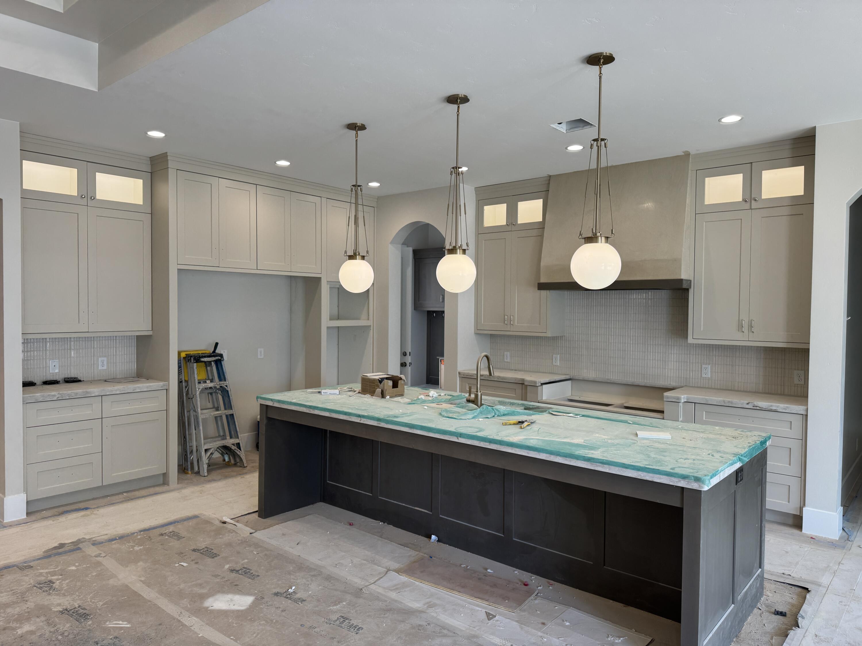 MOORLAND PARK - Residential