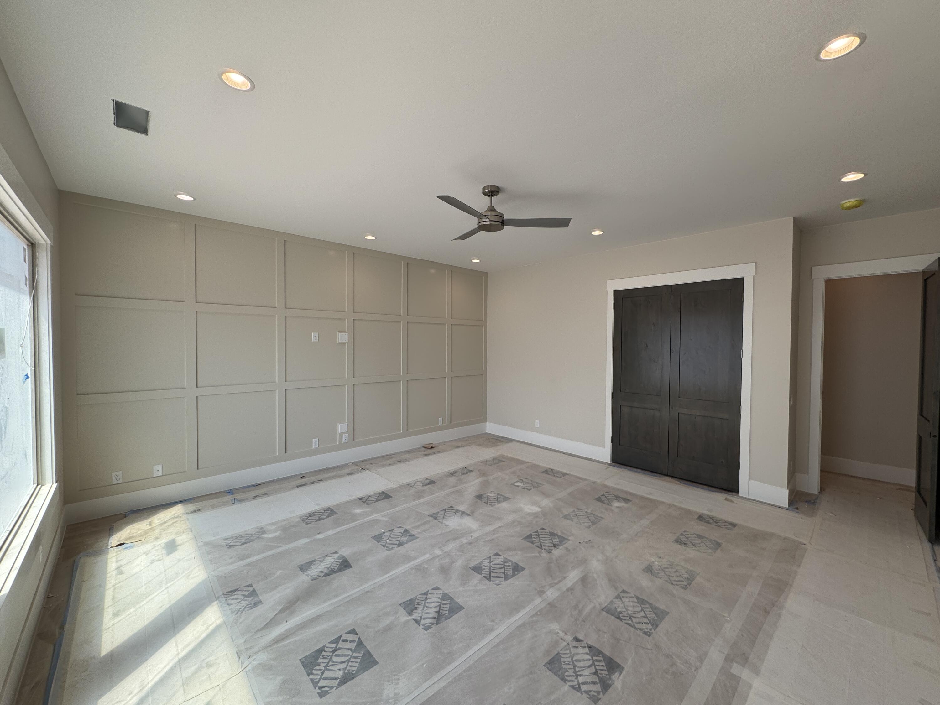 MOORLAND PARK - Residential