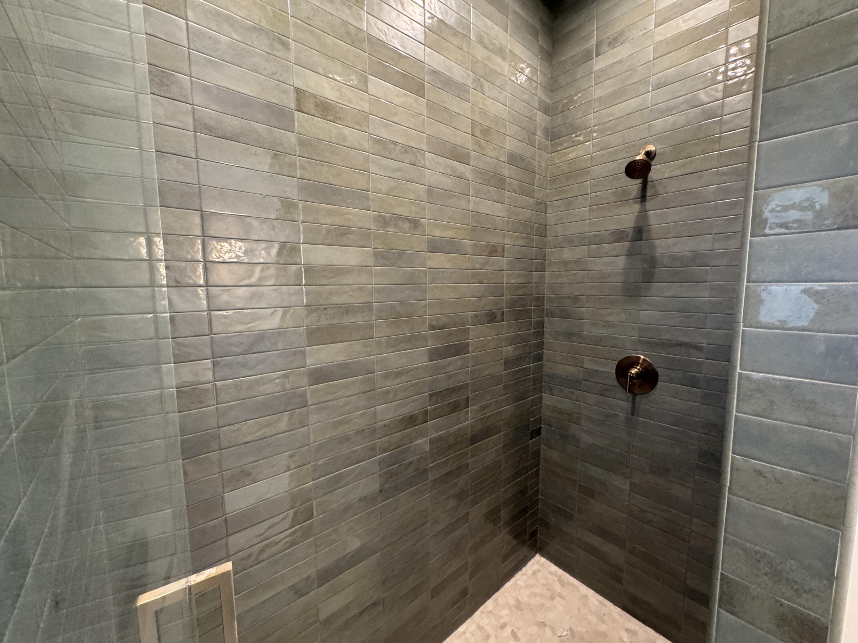 MOORLAND PARK - Residential