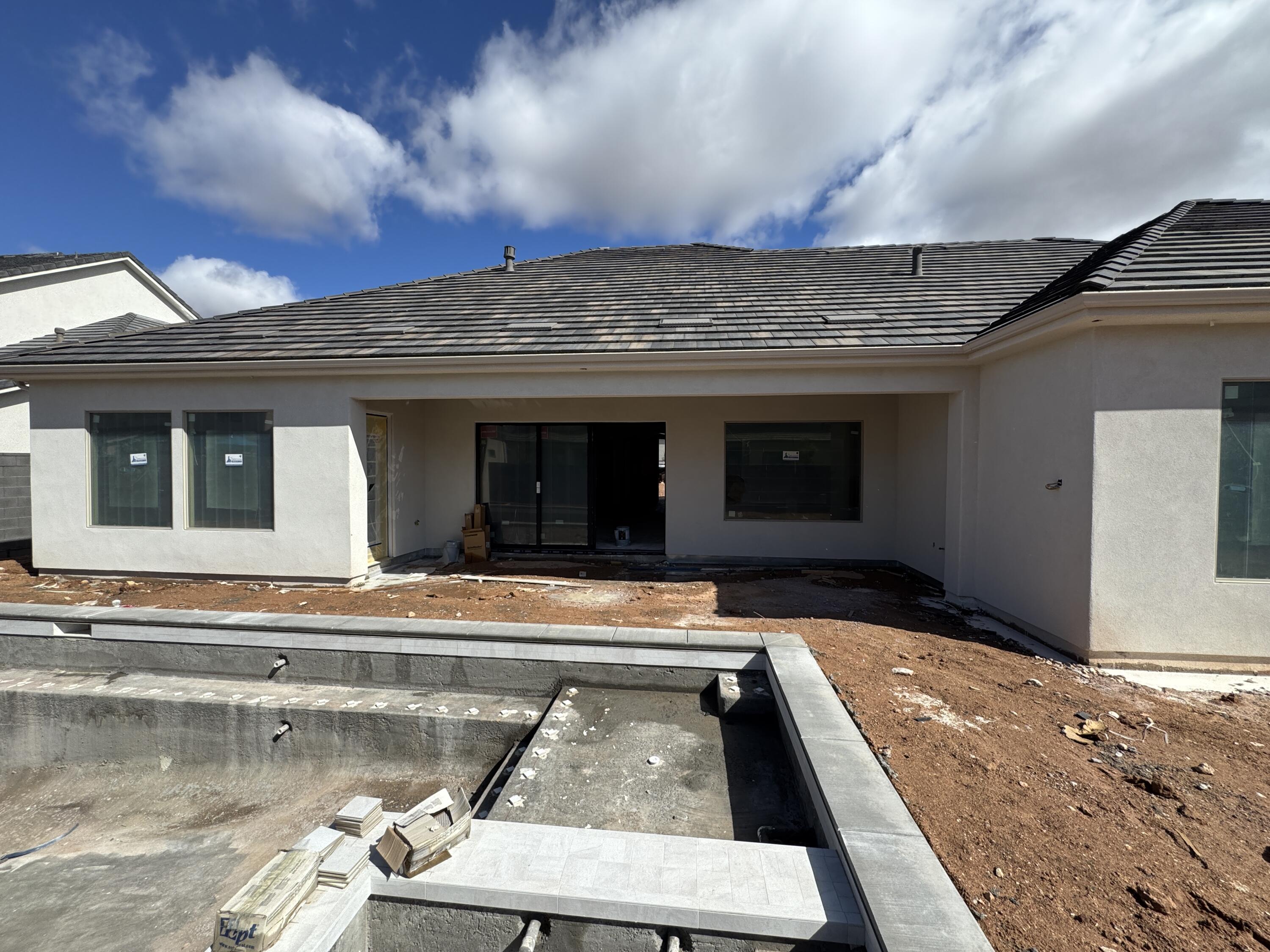 MOORLAND PARK - Residential