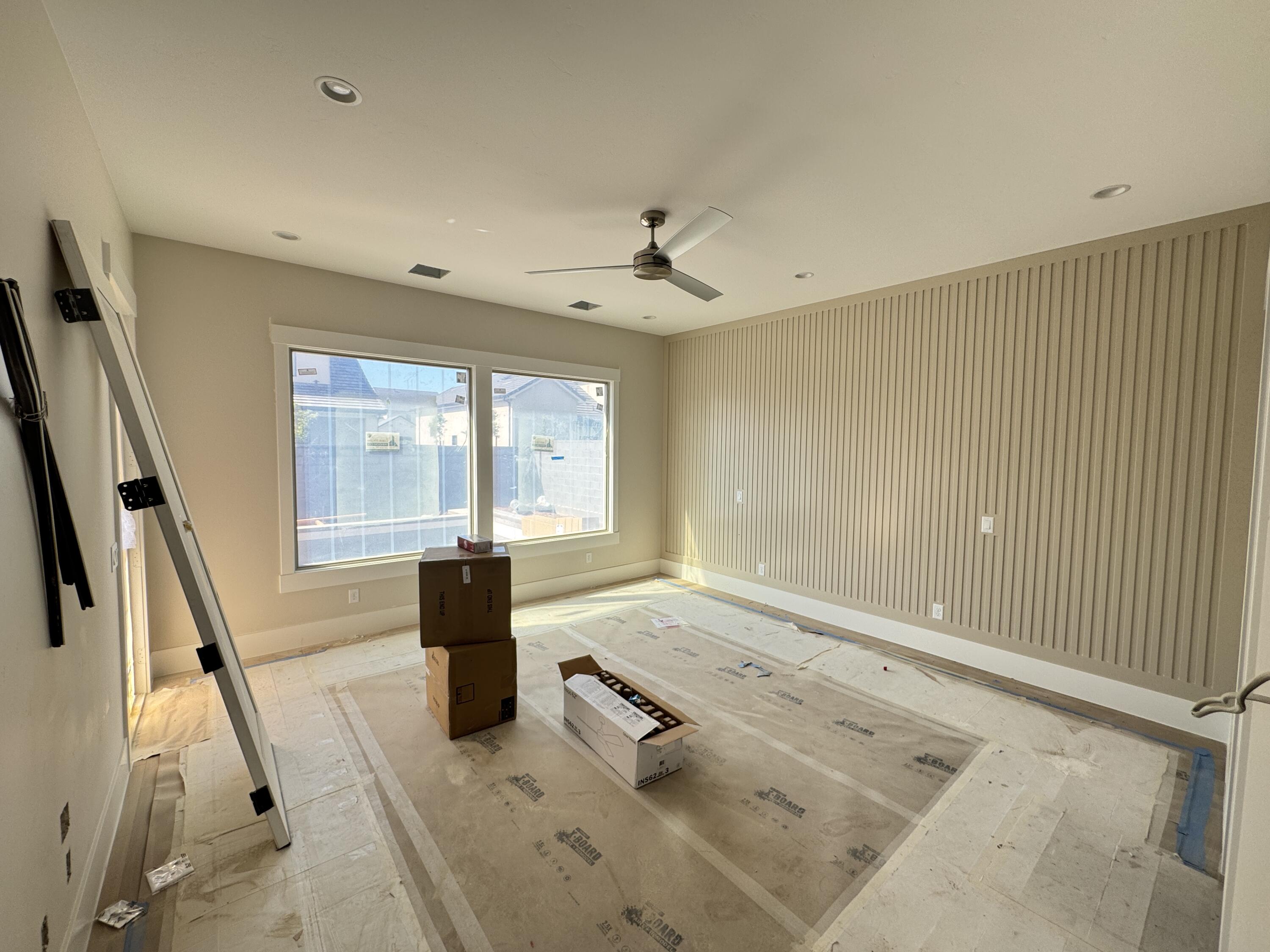 MOORLAND PARK - Residential