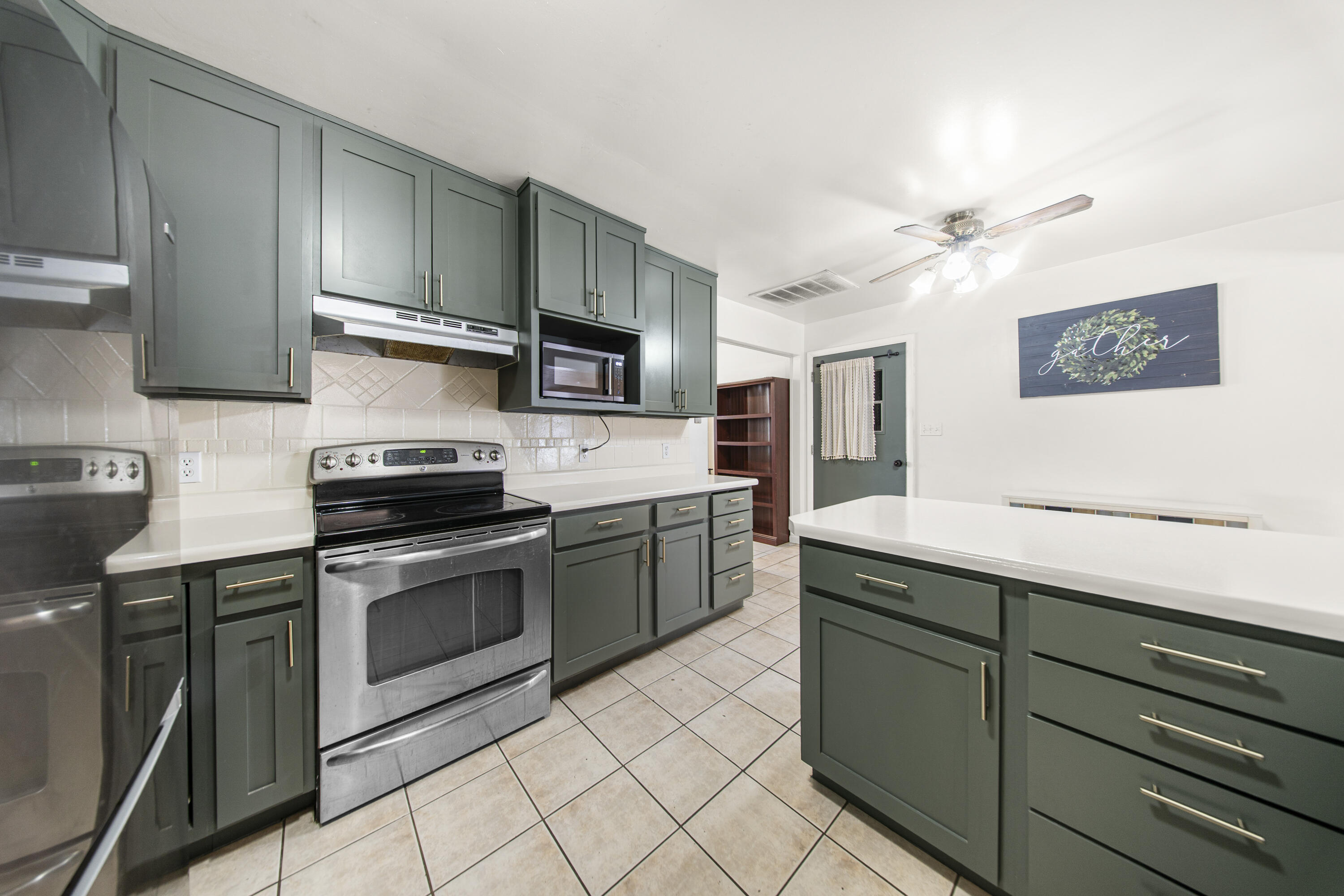 HURRICANE TOWNSITE - Residential