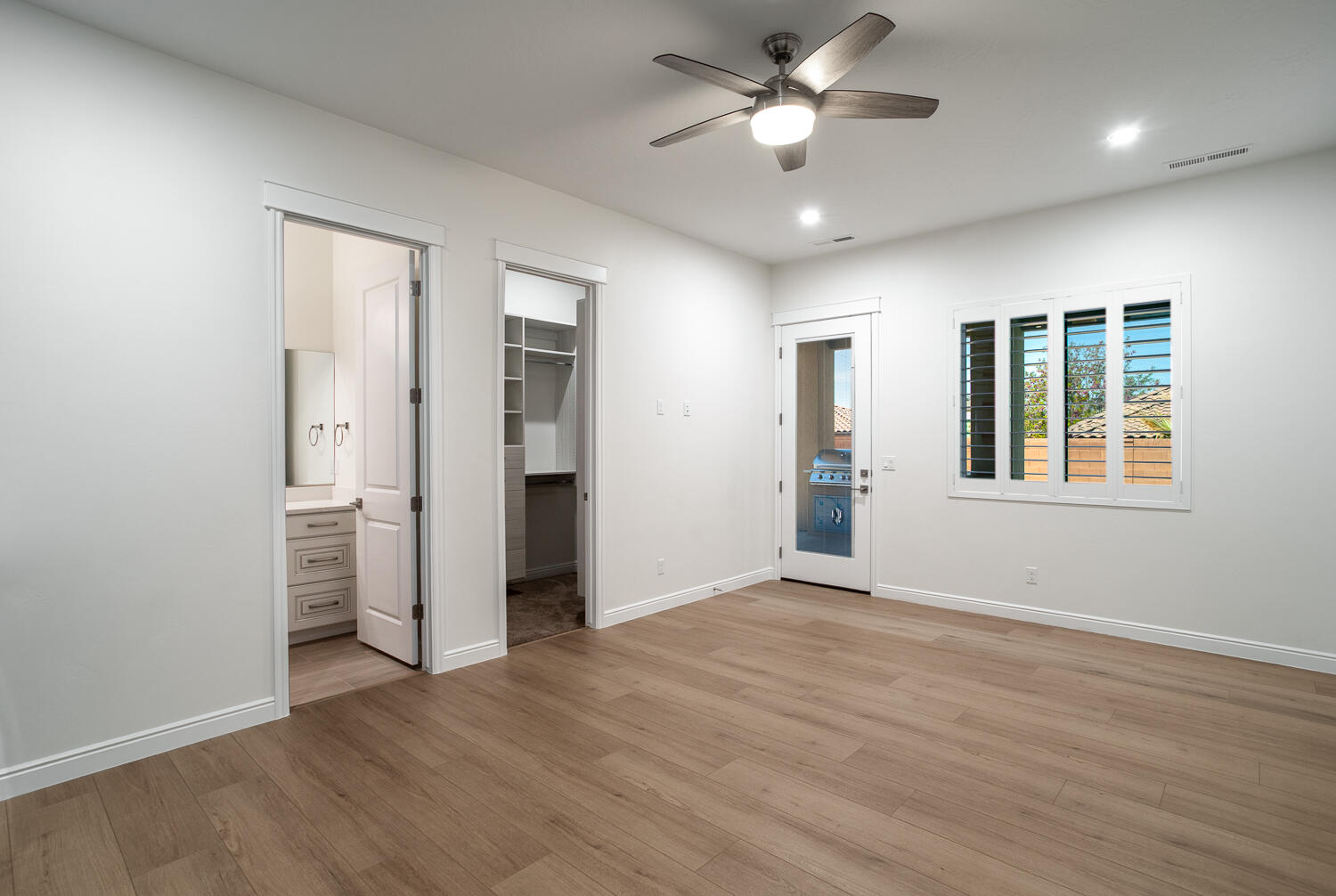 ANCESTOR ESTATES - Residential