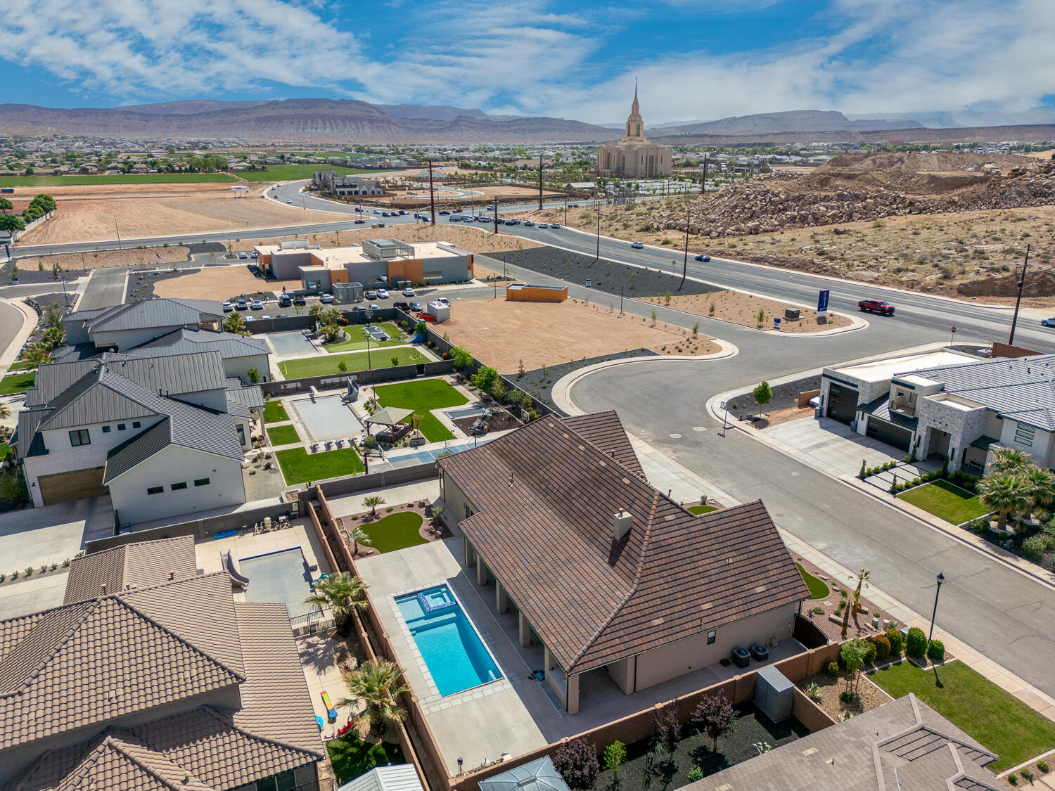 ANCESTOR ESTATES - Residential