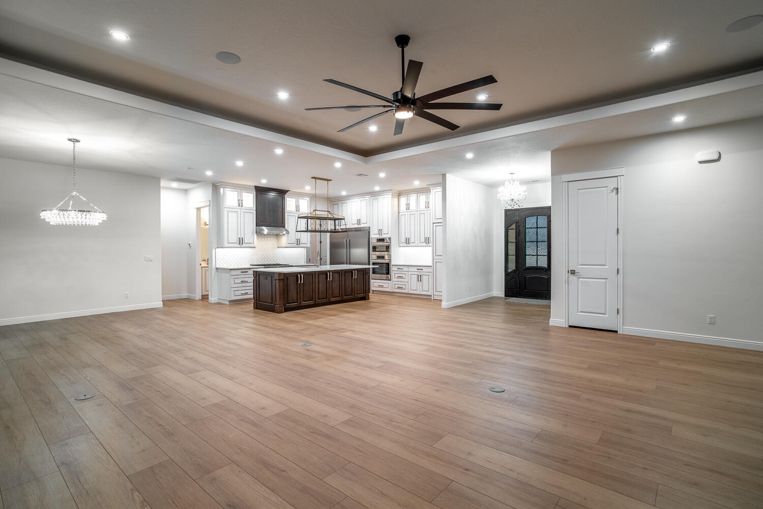 ANCESTOR ESTATES - Residential