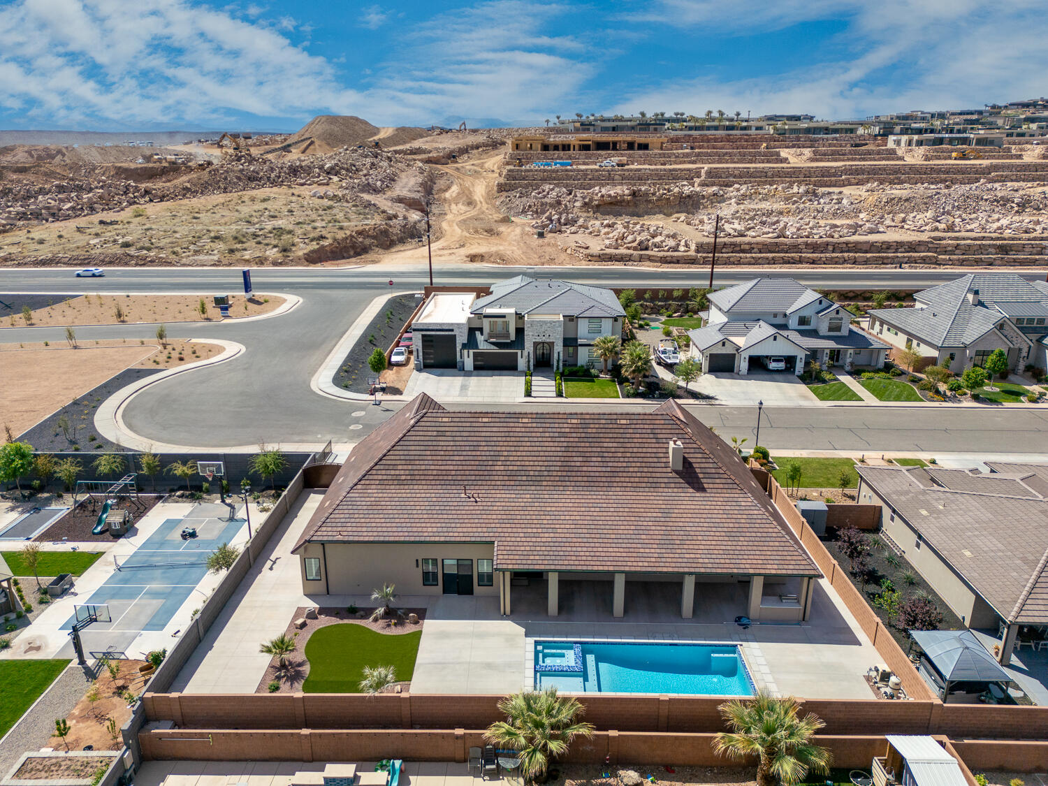 ANCESTOR ESTATES - Residential