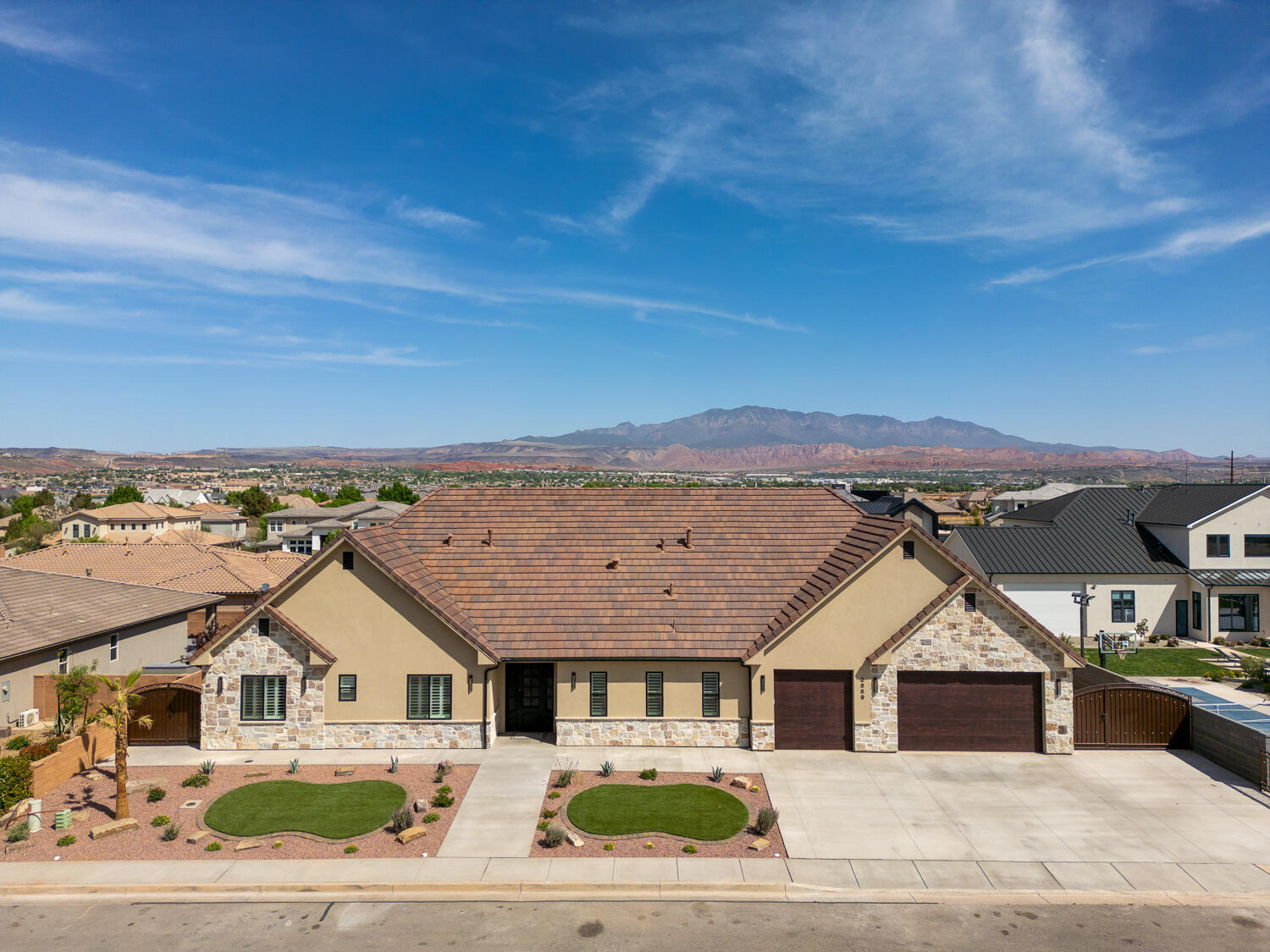 ANCESTOR ESTATES - Residential