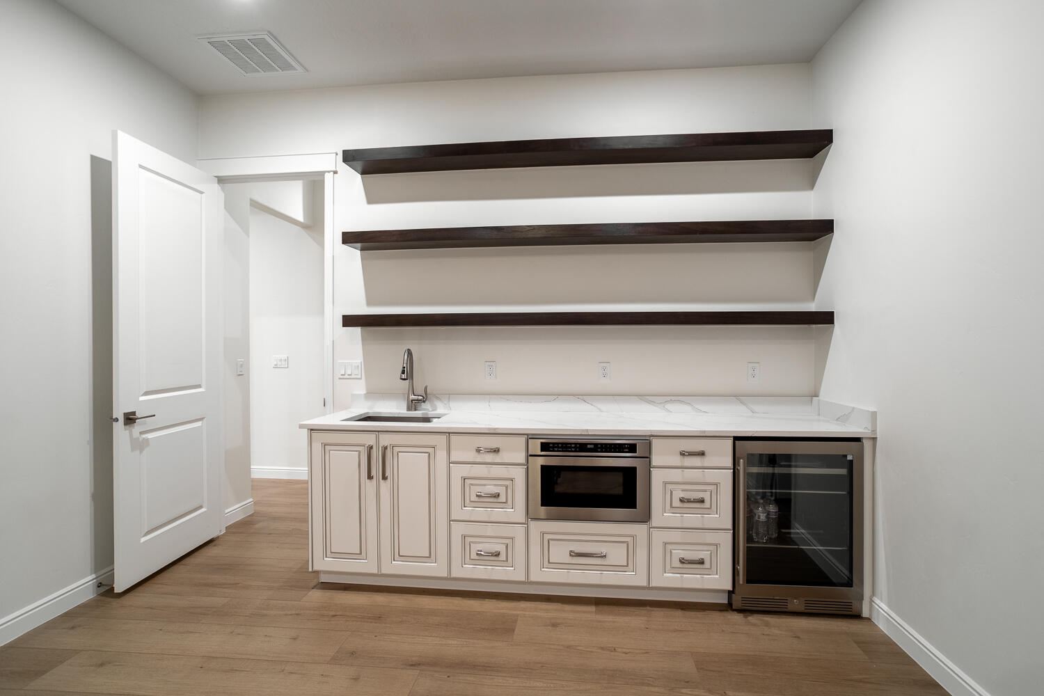 ANCESTOR ESTATES - Residential