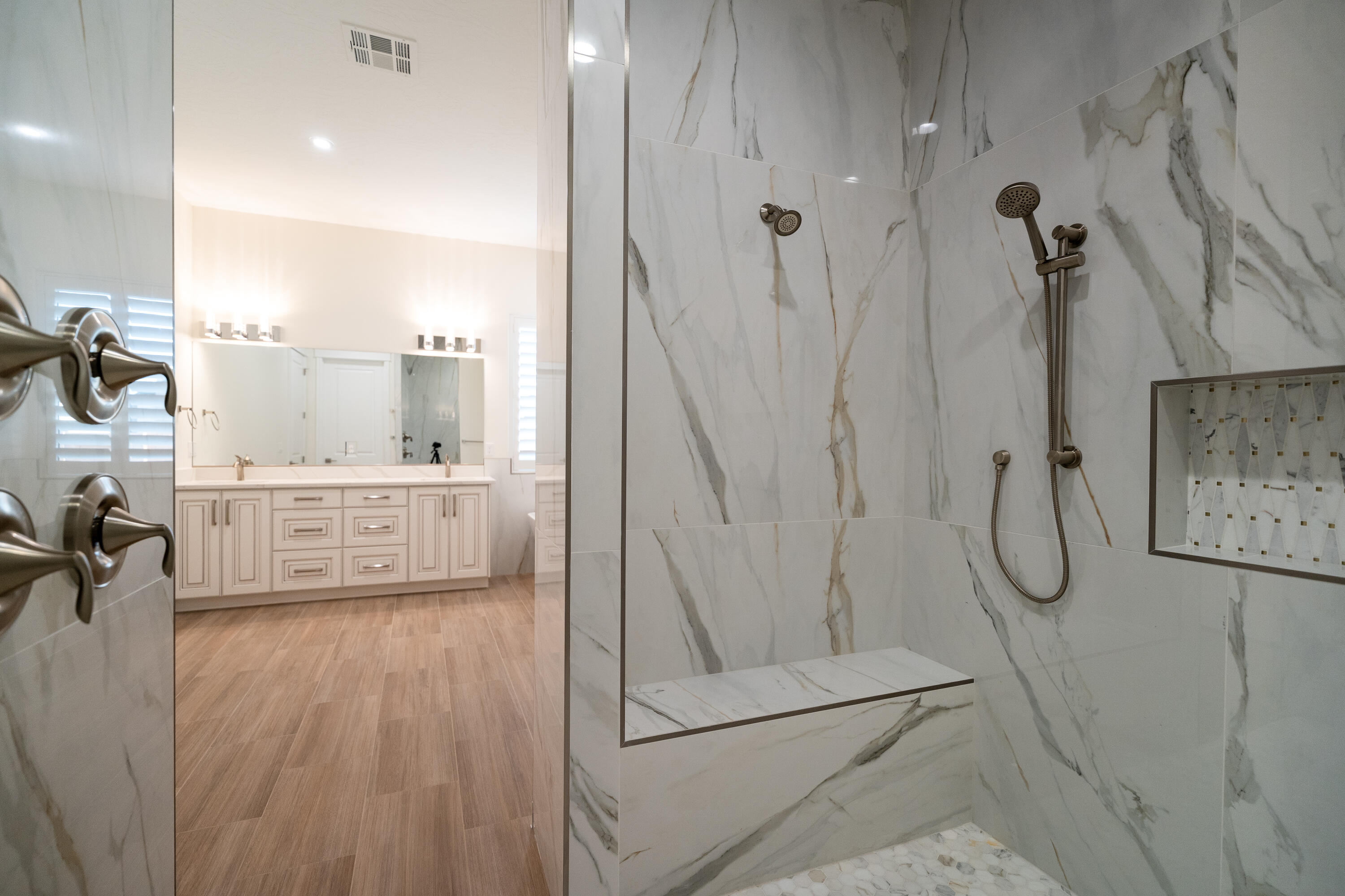 ANCESTOR ESTATES - Residential