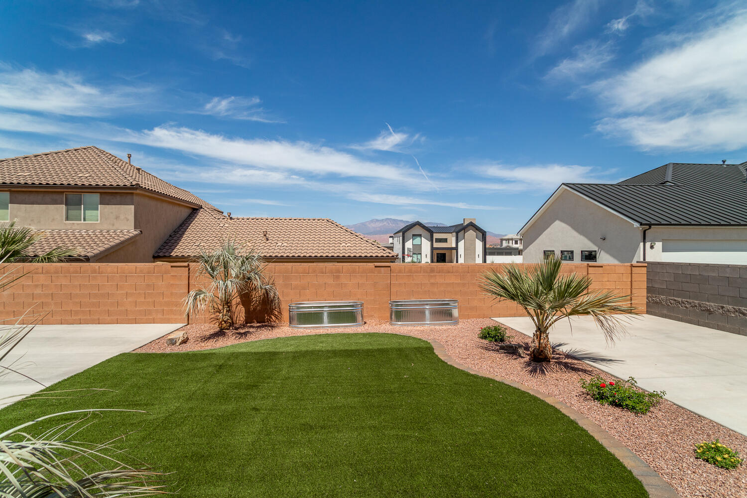 ANCESTOR ESTATES - Residential