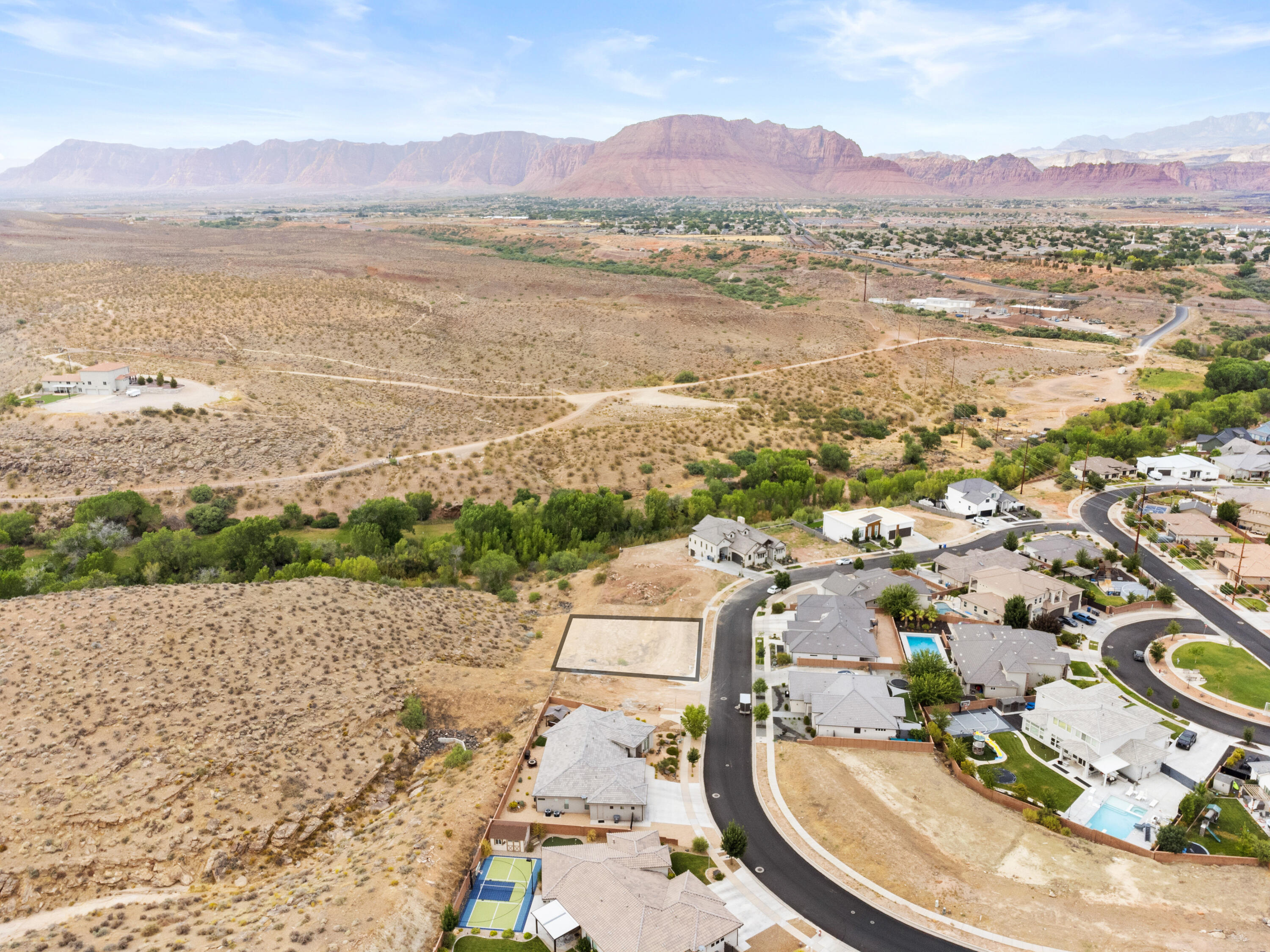 HILLS AT SANTA CLARA - Land