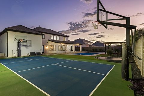 Tiny photo for 697 E Margarita Way, Washington, UT 84780 (MLS # 25-265908)