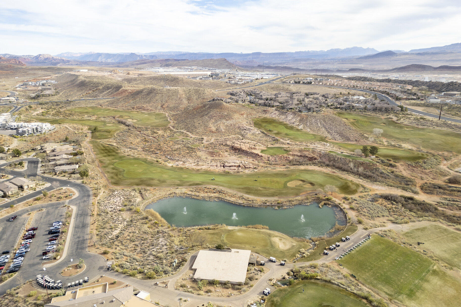 CORAL CANYON - Residential