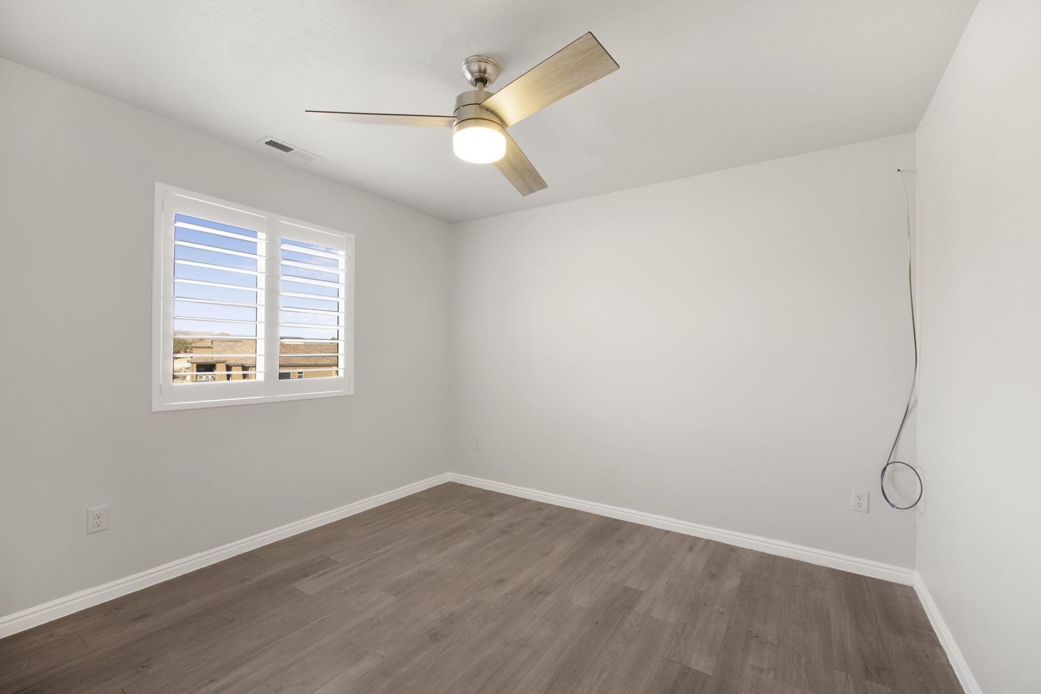 DESERT GARDEN ESTATES - Residential