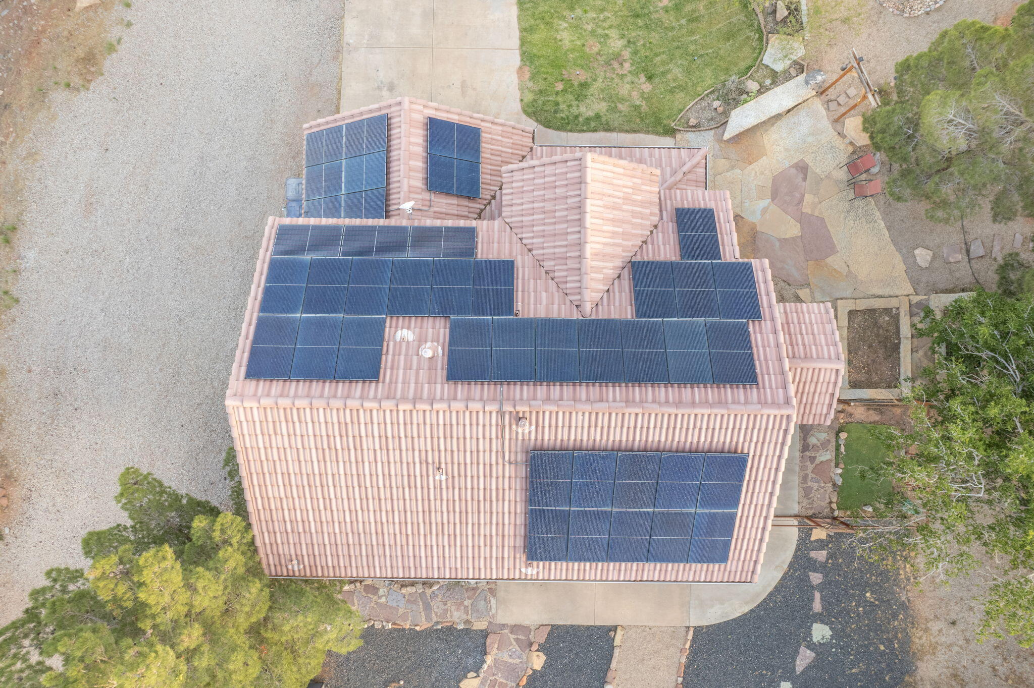 DESERT GARDEN ESTATES - Residential